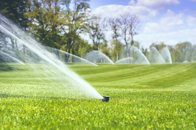 Kyle Water Sprinkler